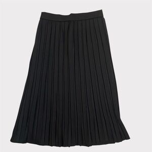4/$25 Black Pleated Midi Skirt